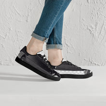 Load image into Gallery viewer, 190. Bentley Classic Low-Top Leather Sneakers - White/Black