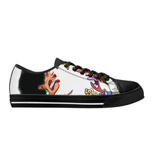 Load image into Gallery viewer, Tune Rubber Outsoles Low-Top Canvas Shoes - Black
